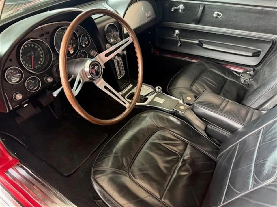 1965 Chevrolet Corvette C2 - Image 5 of 7
