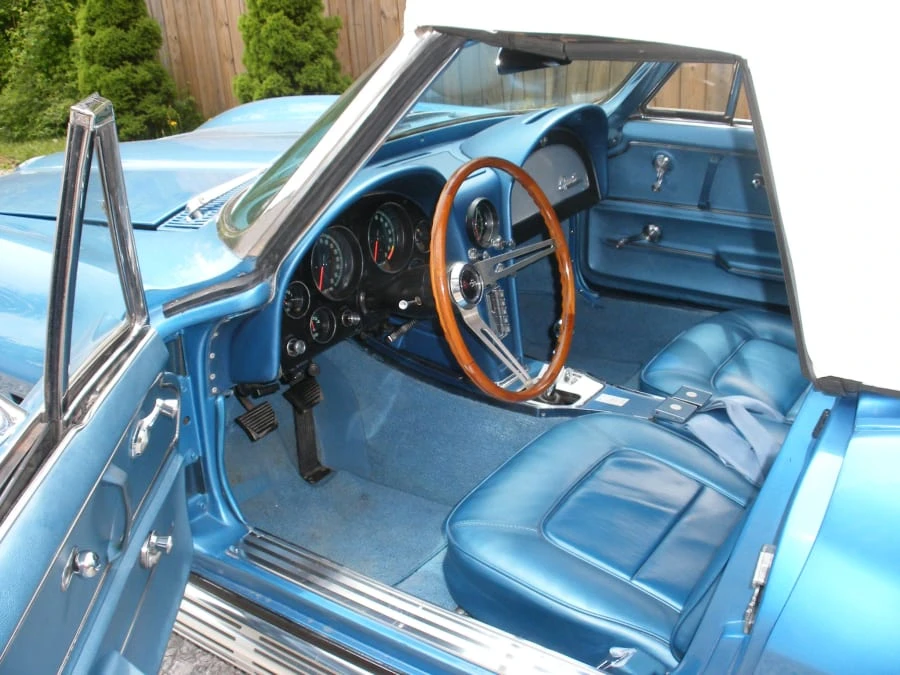 1965 Chevrolet Corvette C2 - Image 4 of 5
