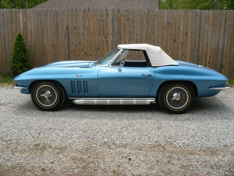 1965 Chevrolet Corvette C2 - Image 2 of 5