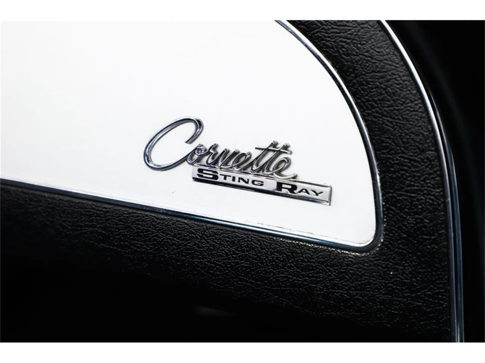 1965 Chevrolet Corvette C2 - Image 31 of 31