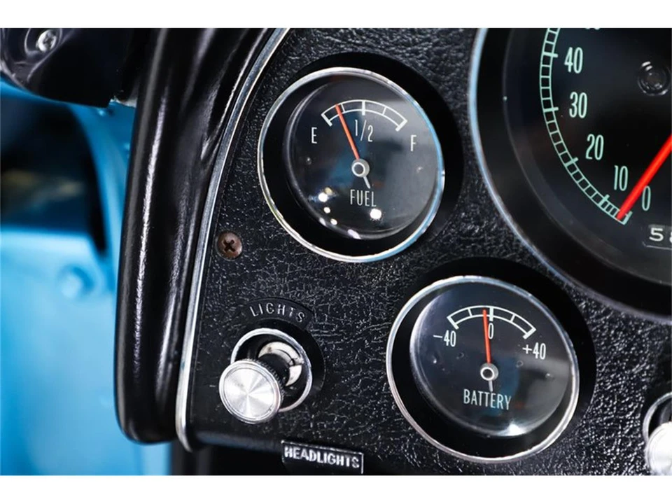 1965 Chevrolet Corvette C2 - Image 22 of 31