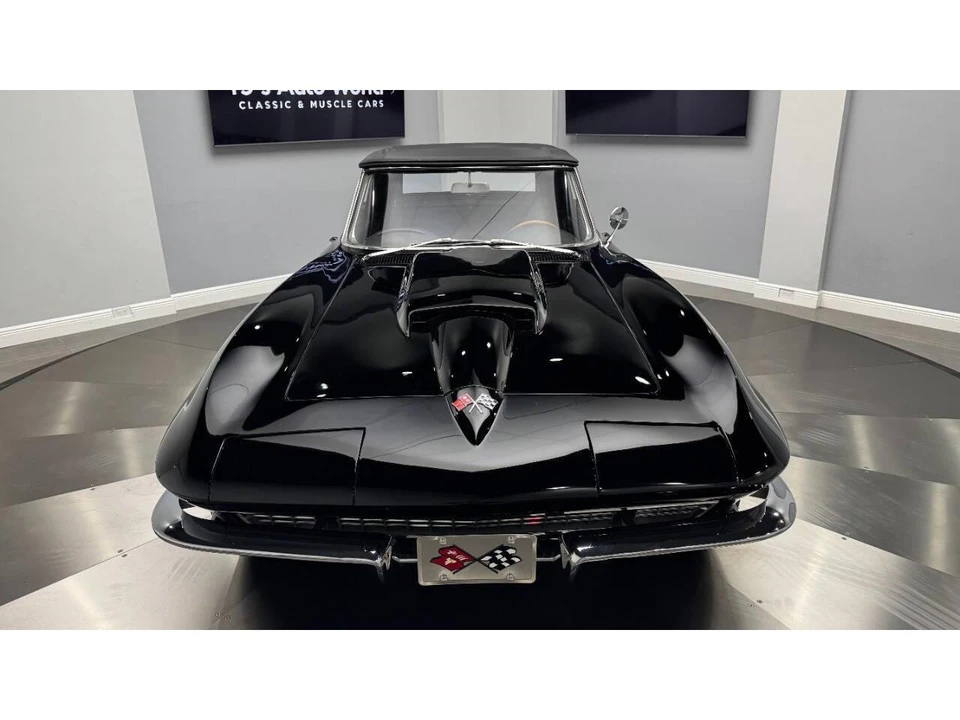 1965 Chevrolet Corvette C2 - Image 8 of 31