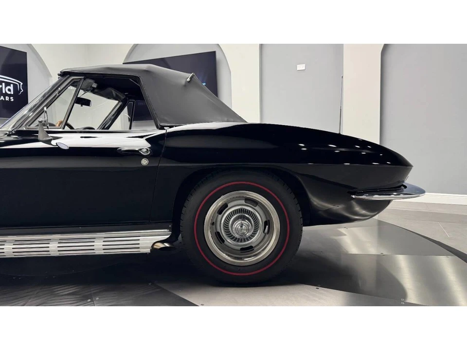 1965 Chevrolet Corvette C2 - Image 21 of 31