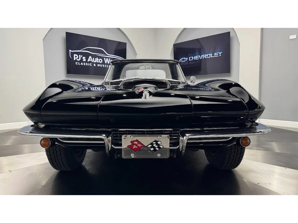 1965 Chevrolet Corvette C2 - Image 9 of 31