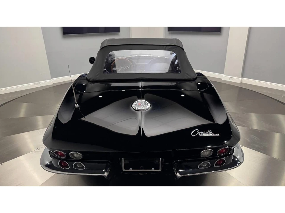 1965 Chevrolet Corvette C2 - Image 17 of 31