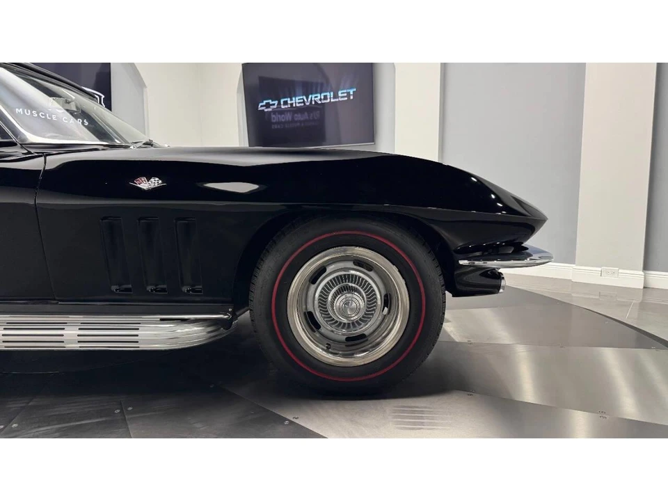1965 Chevrolet Corvette C2 - Image 13 of 31