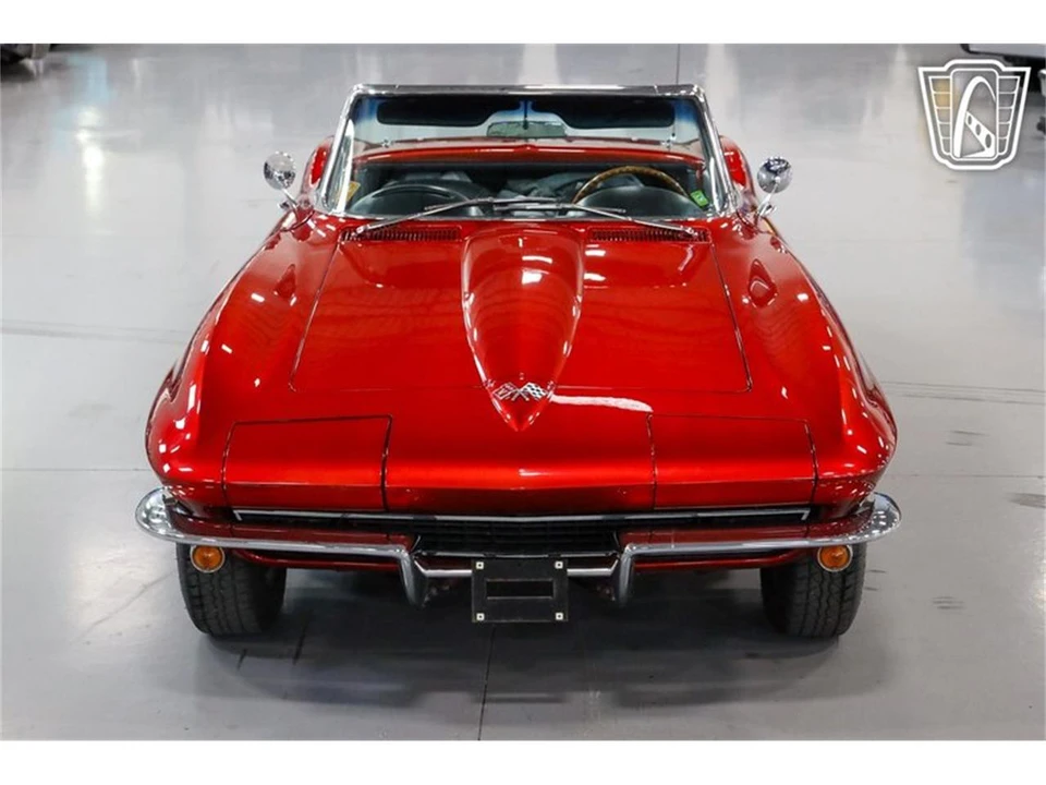 1965 Chevrolet Corvette C2 - Image 3 of 31