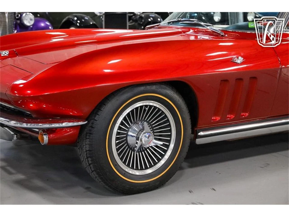 1965 Chevrolet Corvette C2 - Image 13 of 31