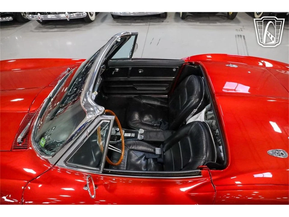 1965 Chevrolet Corvette C2 - Image 18 of 31