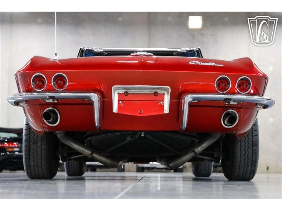 1965 Chevrolet Corvette C2 - Image 24 of 31