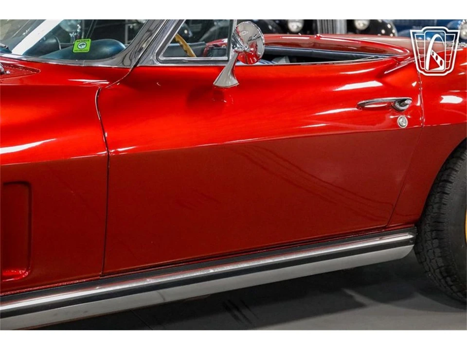 1965 Chevrolet Corvette C2 - Image 14 of 31