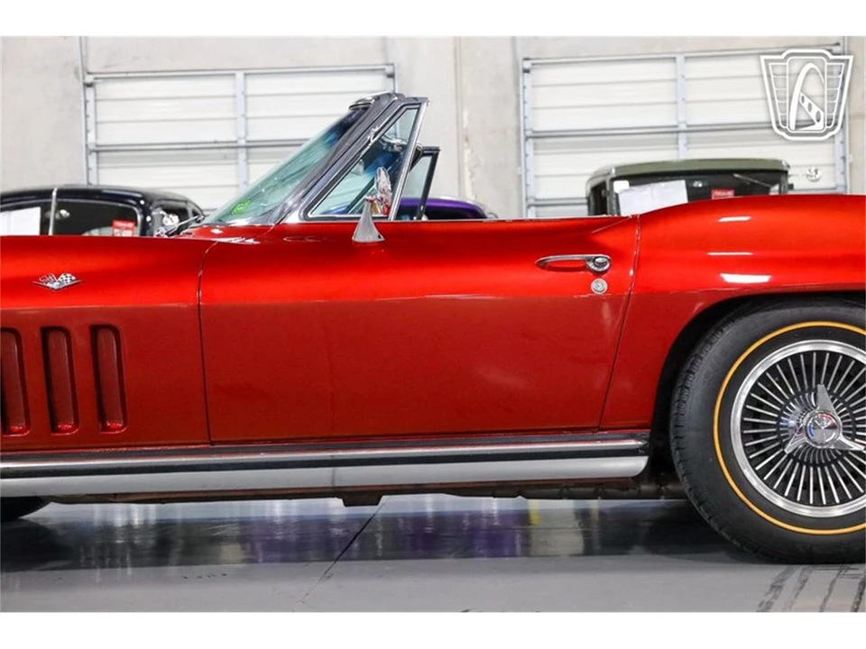 1965 Chevrolet Corvette C2 - Image 19 of 31
