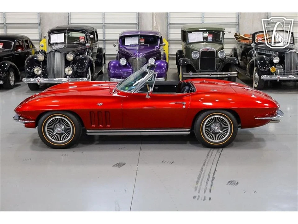 1965 Chevrolet Corvette C2 - Image 10 of 31