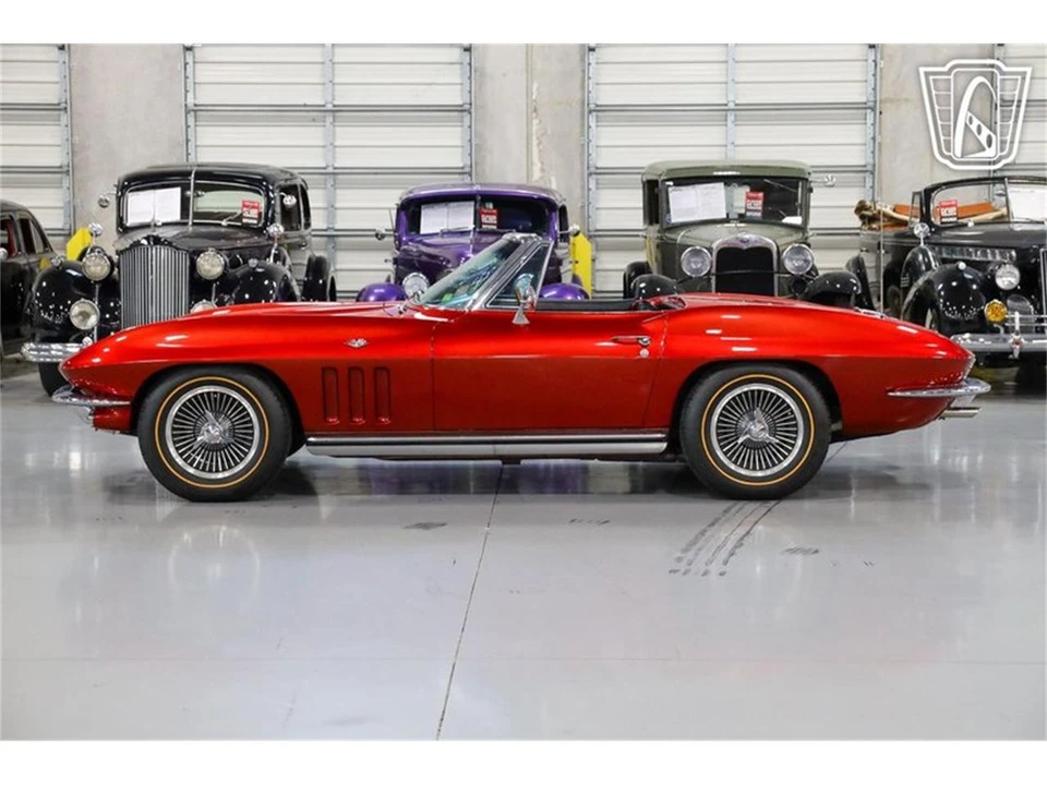 1965 Chevrolet Corvette C2 - Image 11 of 31