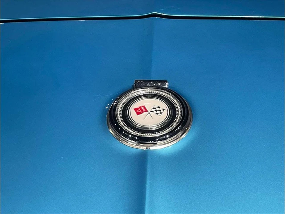 1965 Chevrolet Corvette C2 - Image 10 of 31