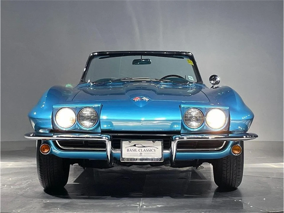 1965 Chevrolet Corvette C2 - Image 24 of 31