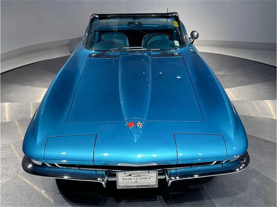 1965 Chevrolet Corvette C2 - Image 22 of 31