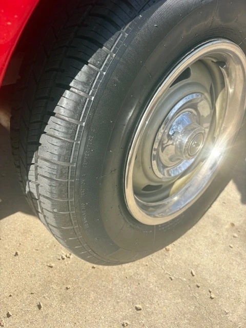 1965 Chevrolet Corvette C2 - Image 16 of 21