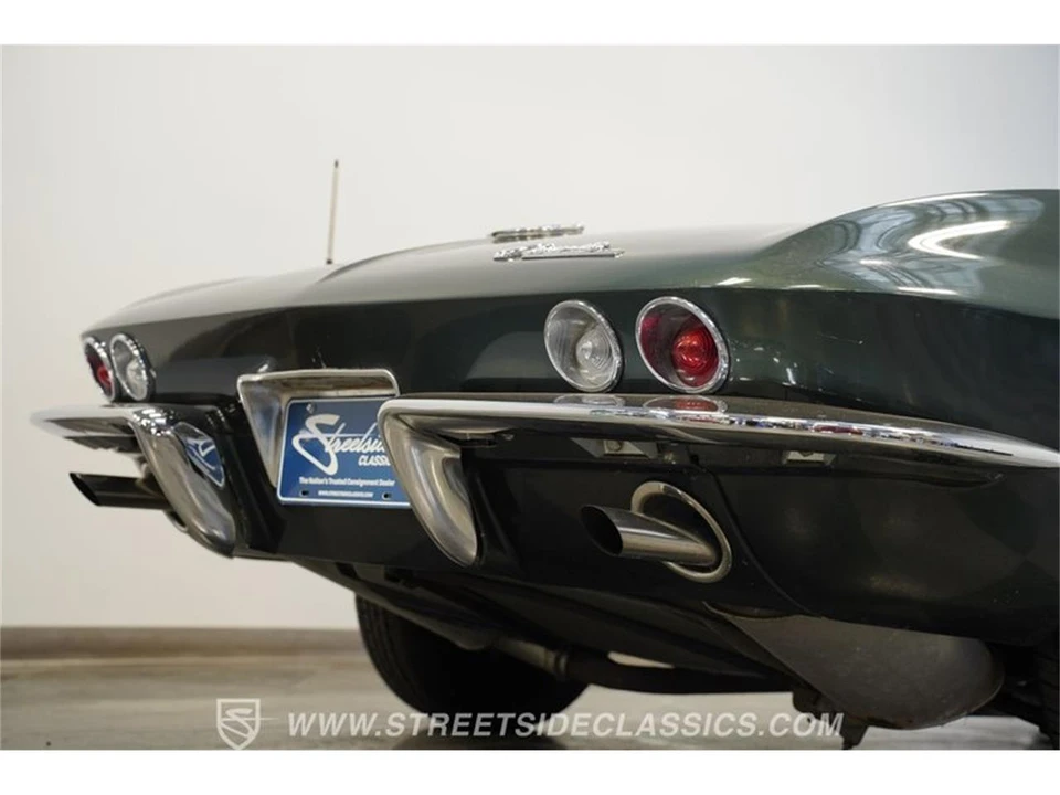 1965 Chevrolet Corvette C2 - Image 29 of 31