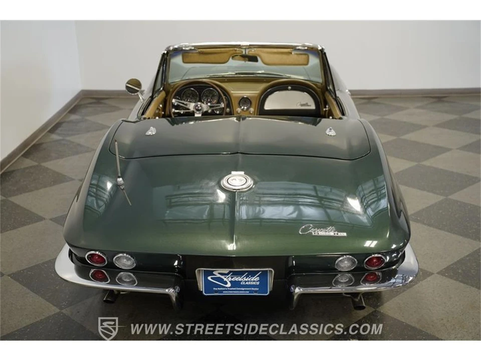 1965 Chevrolet Corvette C2 - Image 26 of 31