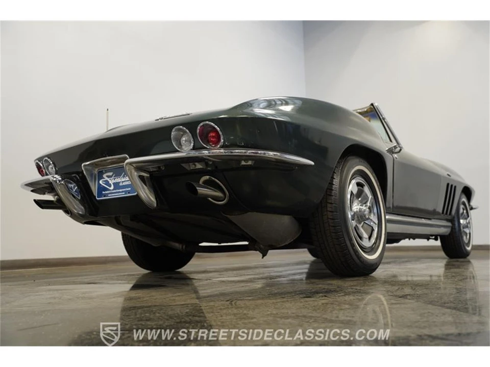 1965 Chevrolet Corvette C2 - Image 28 of 31