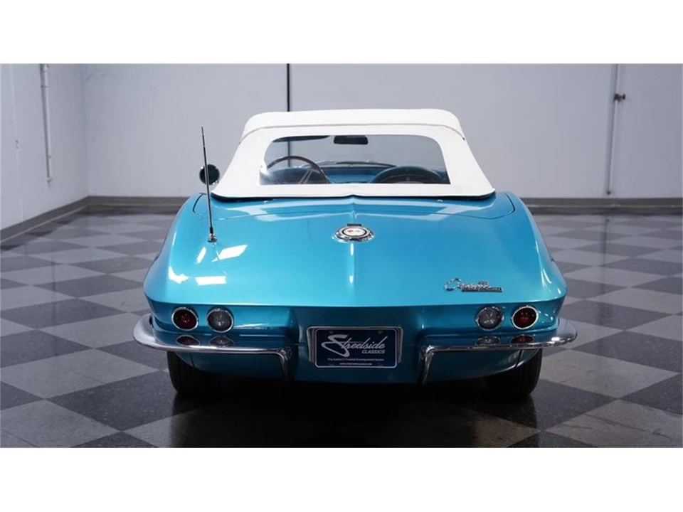 1965 Chevrolet Corvette C2 - Image 10 of 31