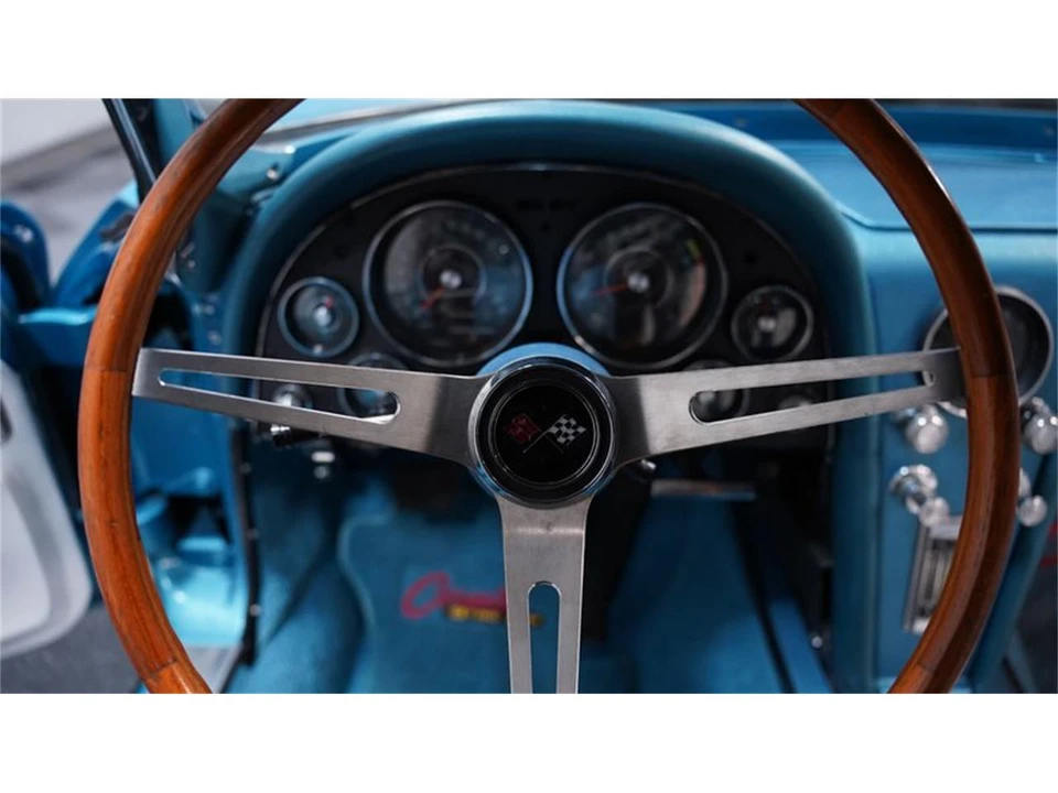 1965 Chevrolet Corvette C2 - Image 31 of 31