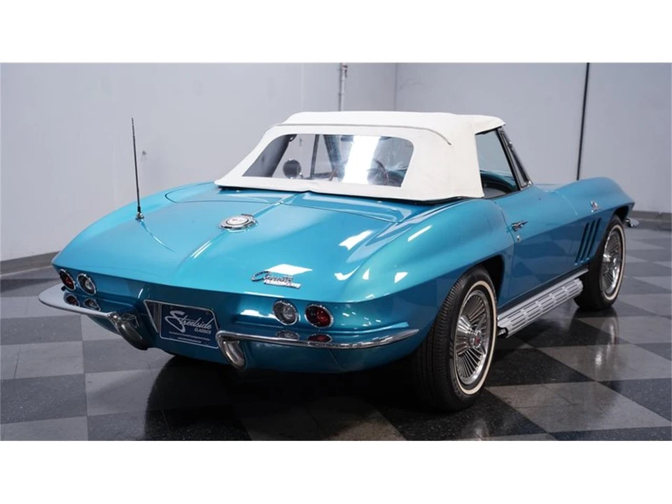 1965 Chevrolet Corvette C2 - Image 11 of 31