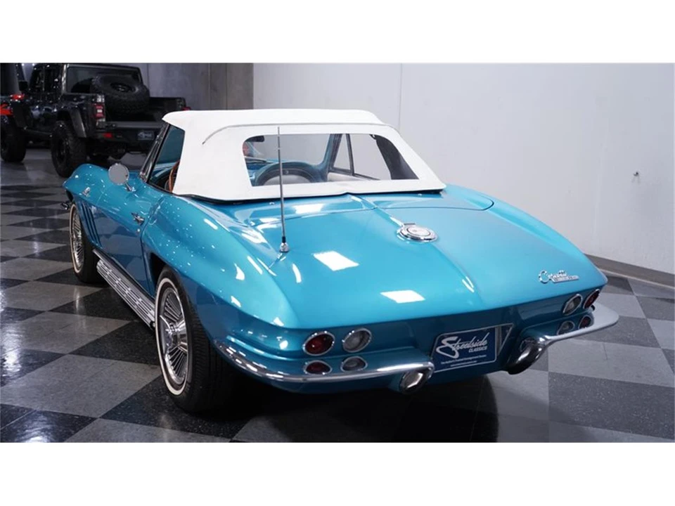1965 Chevrolet Corvette C2 - Image 9 of 31