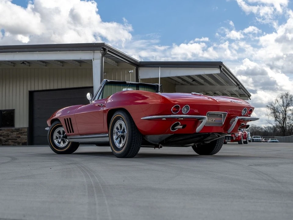 1965 Chevrolet Corvette C2 - Image 9 of 31