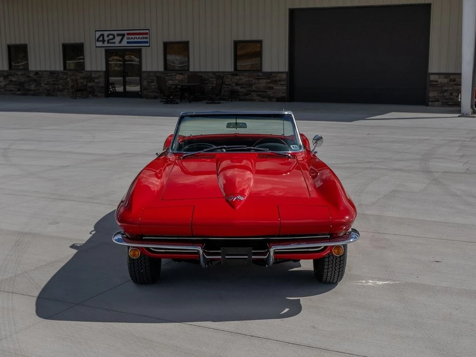 1965 Chevrolet Corvette C2 - Image 3 of 31