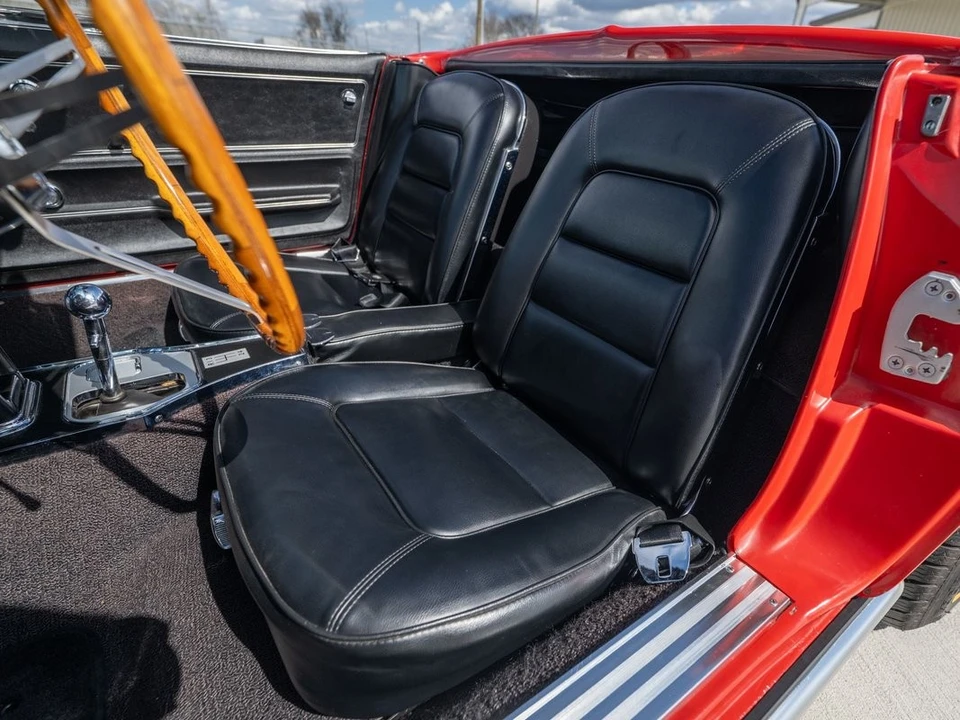 1965 Chevrolet Corvette C2 - Image 18 of 31