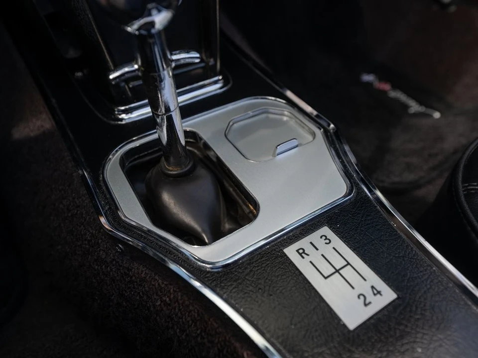 1965 Chevrolet Corvette C2 - Image 22 of 31