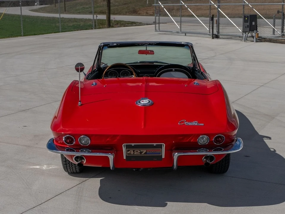 1965 Chevrolet Corvette C2 - Image 8 of 31