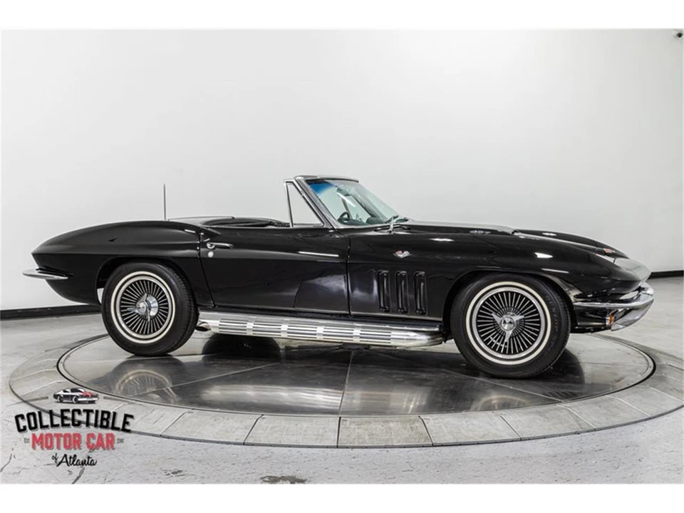 1965 Chevrolet Corvette C2 - Image 22 of 31