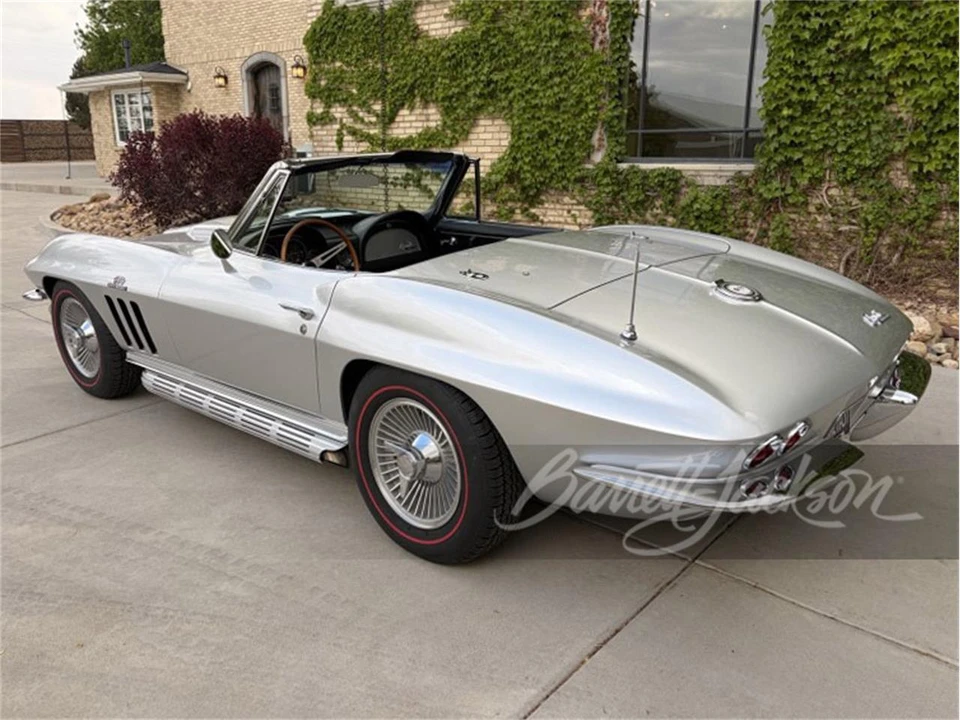 1965 Chevrolet Corvette C2 - Image 5 of 9