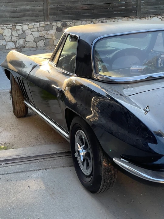 1965 Chevrolet Corvette C2 - Image 13 of 21