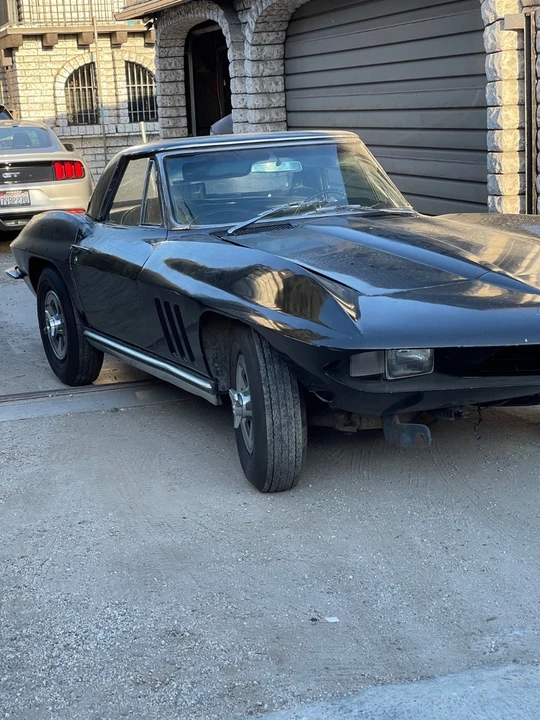 1965 Chevrolet Corvette C2 - Image 11 of 21
