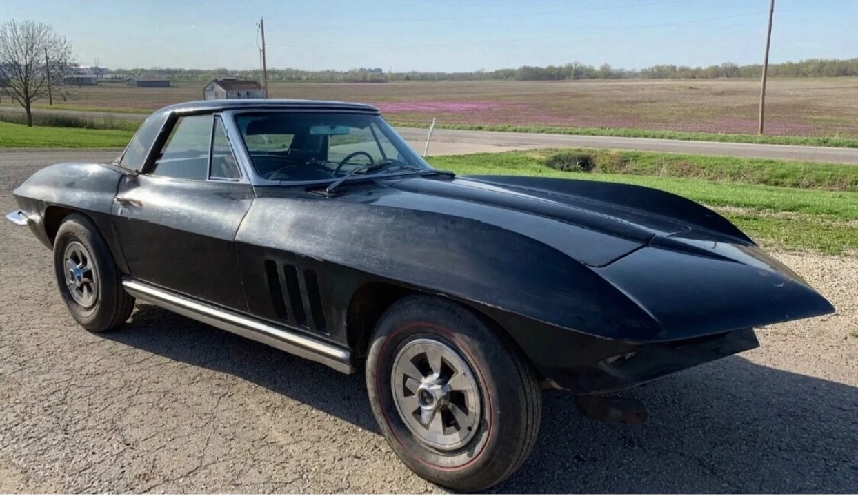 1965 Chevrolet Corvette C2 - Image 17 of 21