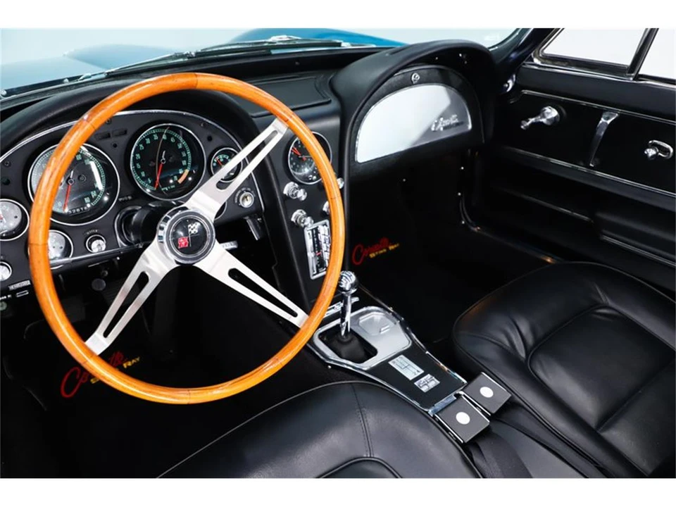 1965 Chevrolet Corvette C2 - Image 2 of 31