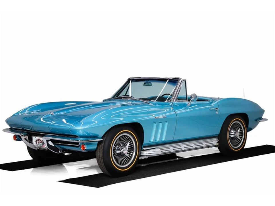 1965 Chevrolet Corvette C2 - Image 22 of 31