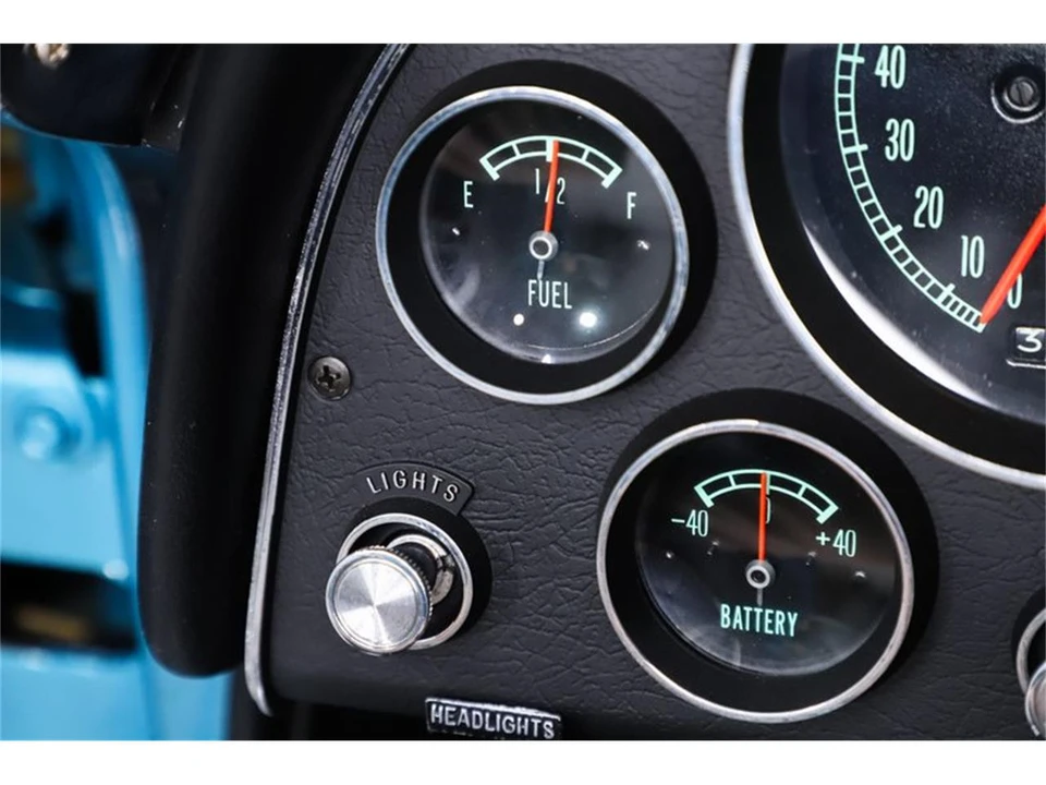 1965 Chevrolet Corvette C2 - Image 19 of 31