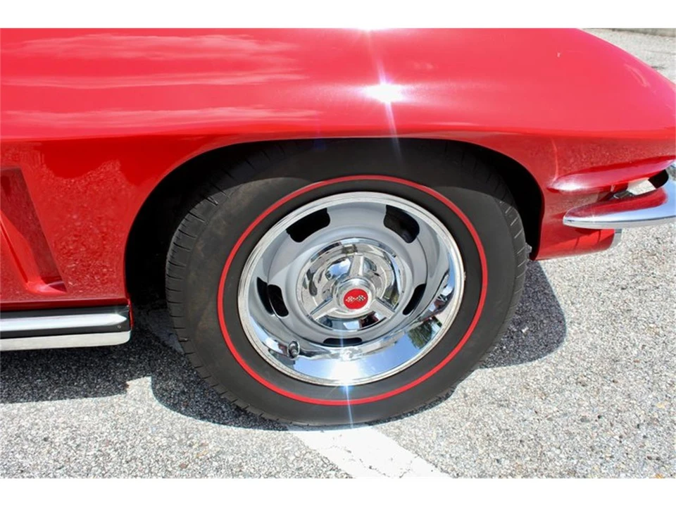 1965 Chevrolet Corvette C2 - Image 30 of 31