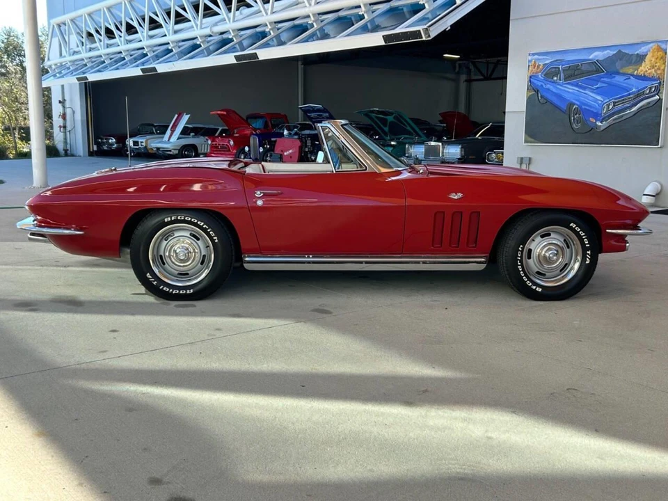 1965 Chevrolet Corvette C2 - Image 5 of 31