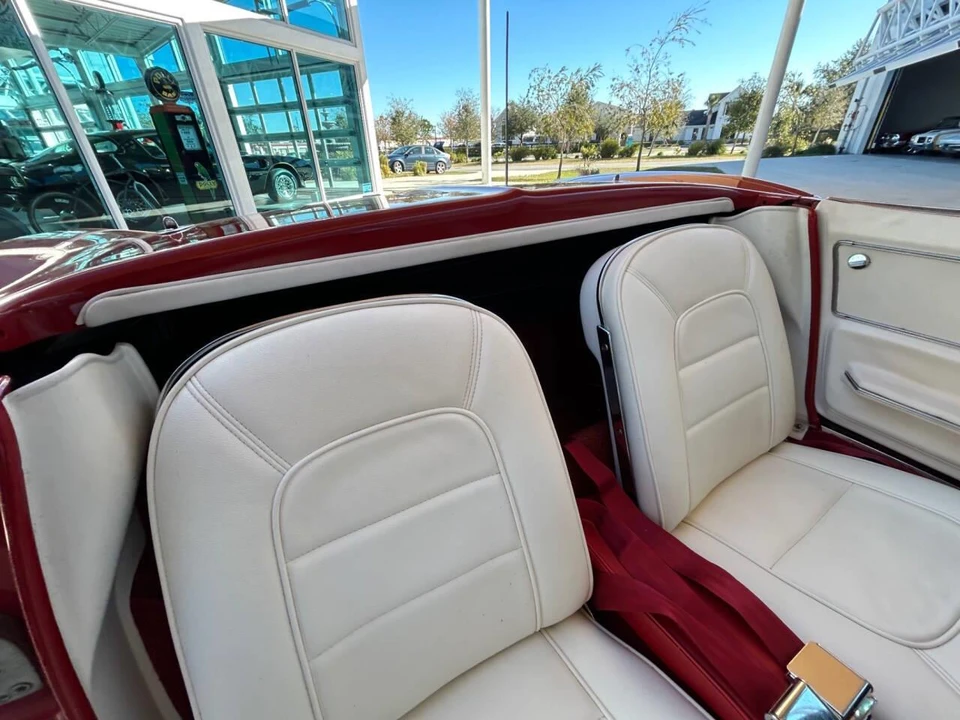 1965 Chevrolet Corvette C2 - Image 29 of 31