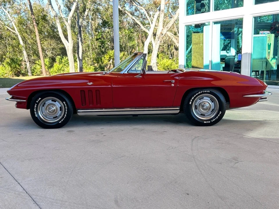 1965 Chevrolet Corvette C2 - Image 10 of 21