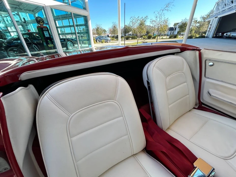 1965 Chevrolet Corvette C2 - Image 29 of 31