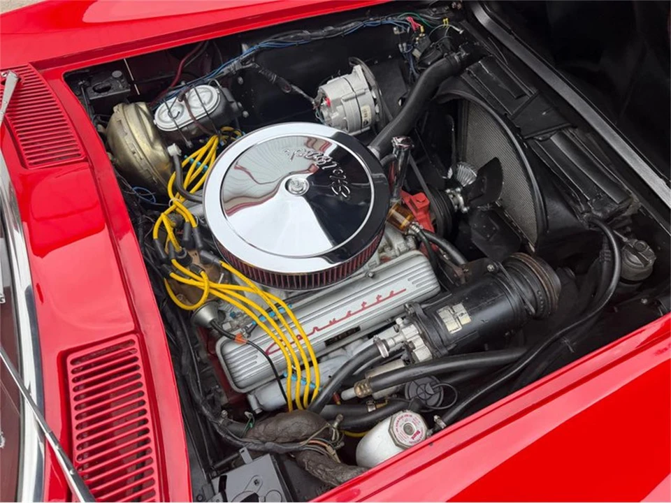 1965 Chevrolet Corvette C2 - Image 27 of 31