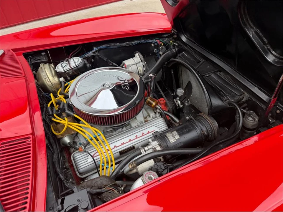 1965 Chevrolet Corvette C2 - Image 24 of 31