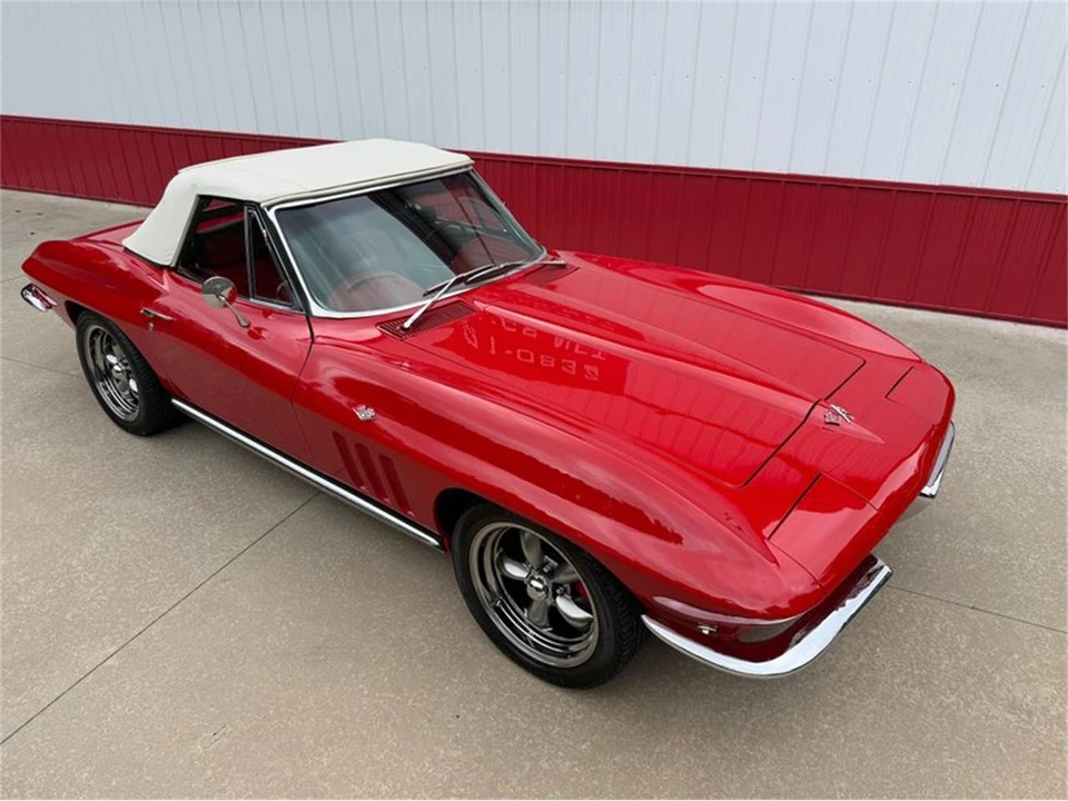 1965 Chevrolet Corvette C2 - Image 14 of 31